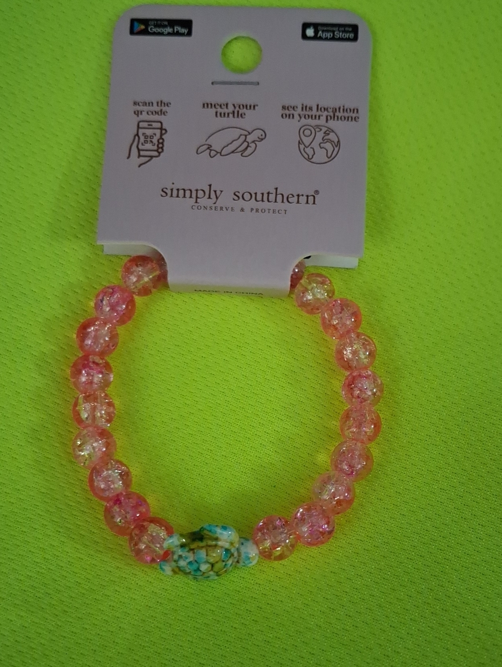 Simply Southern Women Crackle Bead Bracelet with Multicolor Turtle Accent